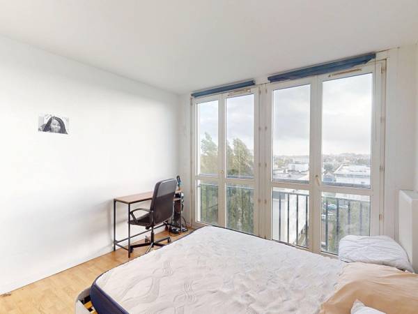 Colocation / Appartement 5 pièces de 83 m², Le Havre, Rue Florimond Laurent / Photo 2