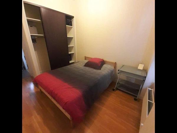 Chambre chez l'habitant / Appartement 4 pièces de 78 m², Lyon, Rue René Leynaud / Photo 4