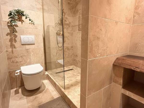 Colocation / Appartement 5 pièces de 100 m², Caen, Rue Demolombe / Photo 2