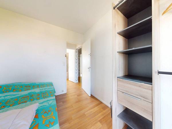 Colocation / Appartement 4 pièces de 70 m², Angers, Boulevard Gaston Birgé / Photo 2