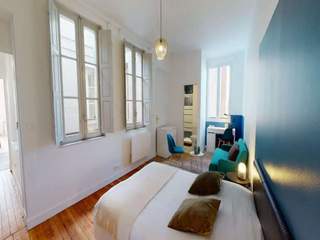 Colocation / Appartement 6 pièces de 110 m², Bordeaux, Rue de la Merci