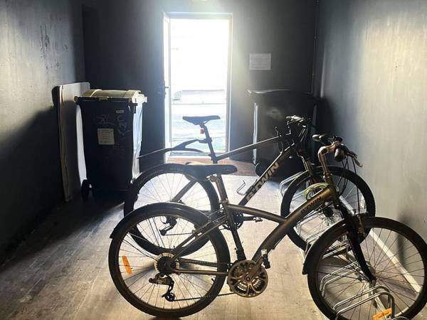 Flatsharing / 12-bedroom flat · 371 m², Rennes, Rue de l'Hôtel Dieu / Photo 16