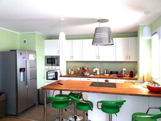Flatsharing / 6-bedroom flat · 100 m², Torcy, Promenade De La Source