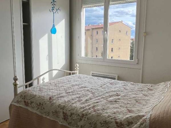 Colocation / Appartement 3 pièces de 74 m², Narbonne, Avenue Anatole France / Photo 8