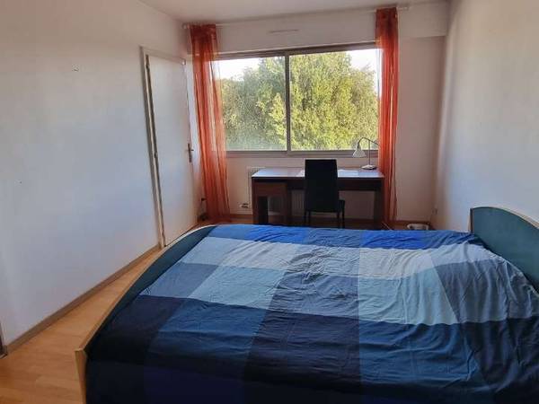 Colocation / Appartement 5 pièces de 103 m², Strasbourg, Rue d'Altkirch / Photo 2