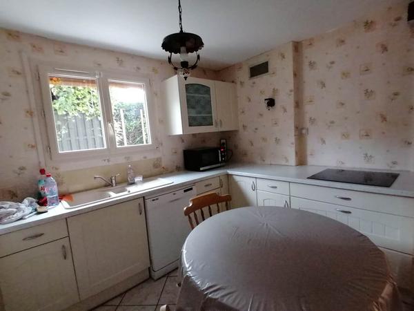 Colocation / Maison 4 pièces de 76 m², Champs-sur-Marne, Allée Jean Perrin / Photo 2