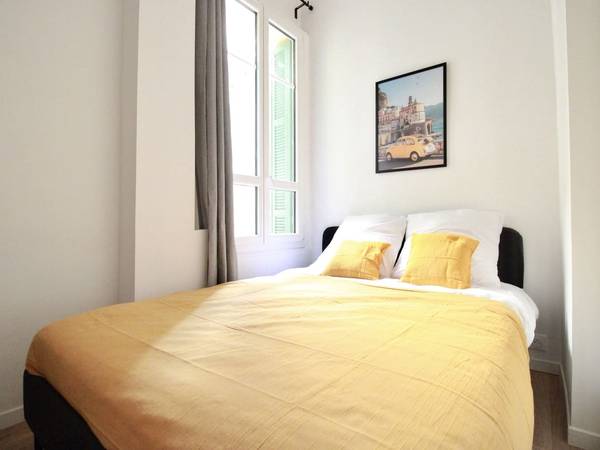 Colocation / Appartement 6 pièces de 100 m², Nice, Rue d'Italie / Photo 2