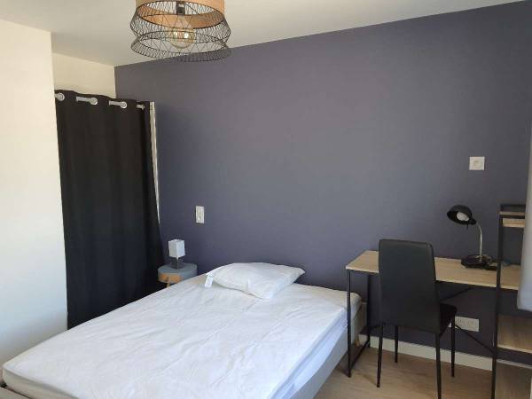 Colocation / Appartement 6 pièces de 82 m², Angers, Boulevard Elisabeth Boselli / Photo 2