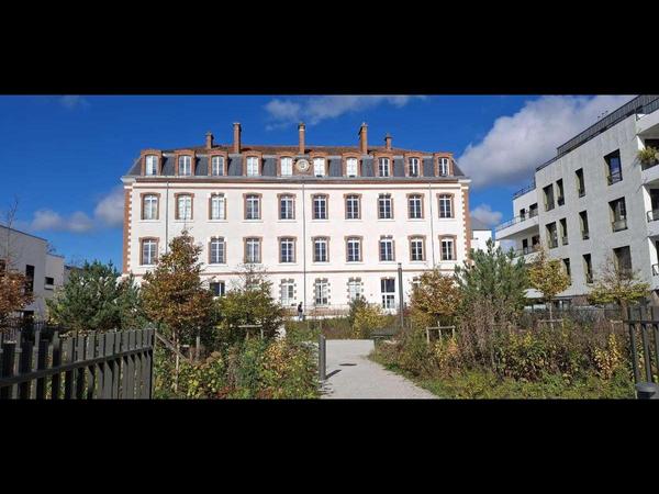 Chambre chez l'habitant / Appartement 4 pièces de 90 m², Fontainebleau, Rue Saint-Merry / Photo 2