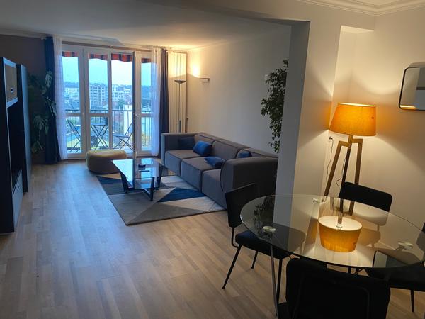 Colocation / Appartement 5 pièces de 92 m², Champigny-sur-Marne, Boulevard de Stalingrad / Photo 2