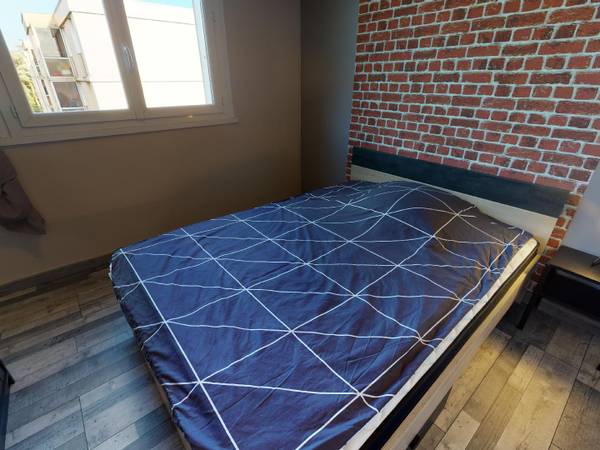 Colocation / Appartement 4 pièces de 68 m², Vénissieux, Rue Josephs Deschamps / Photo 2