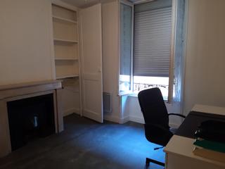 Colocation / Appartement 4 pièces de 56 m², Lyon, L Rue du Lac