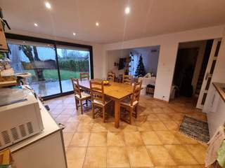 Homestay / 6-bedroom house · 120 m², Pessac, Rue Socrate