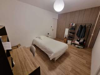 Chambre chez l'habitant / Maison 6 pièces de 120 m², Pessac, Rue Socrate