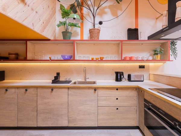 Coliving / Appartement 9 pièces de 216 m², Paris, Rue Michal / Photo 2