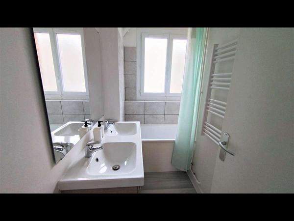 Colocation / Appartement 4 pièces de 64 m², Rouen, Rue Martin Frères / Photo 3
