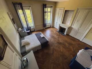 Room in a live-in landlord's home / 6 rooms apartment · 280 m², Lyon, Quai du Général Sarrail