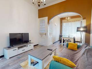 Colocation / 5 rooms house · 91 m², Roubaix, Boulevard de Colmar