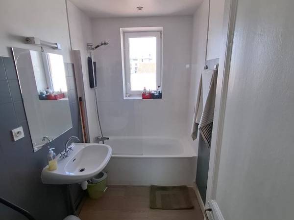 Colocation / Appartement 5 pièces de 83 m², Lyon / Photo 3