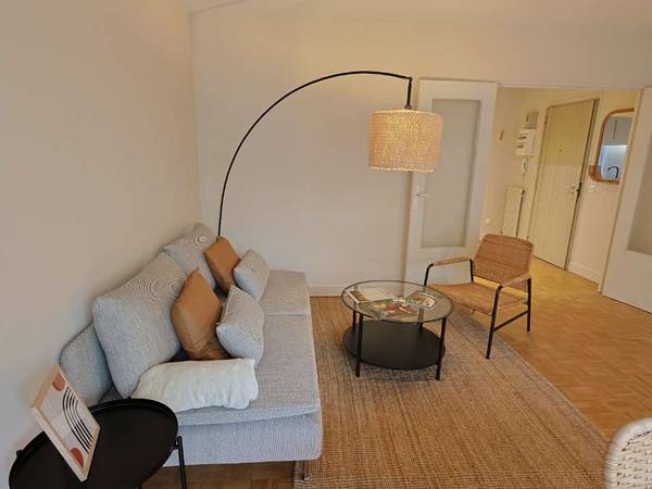 Colocation / Appartement 5 pièces de 134 m², Nanterre, Rue de Zilina / Photo 2