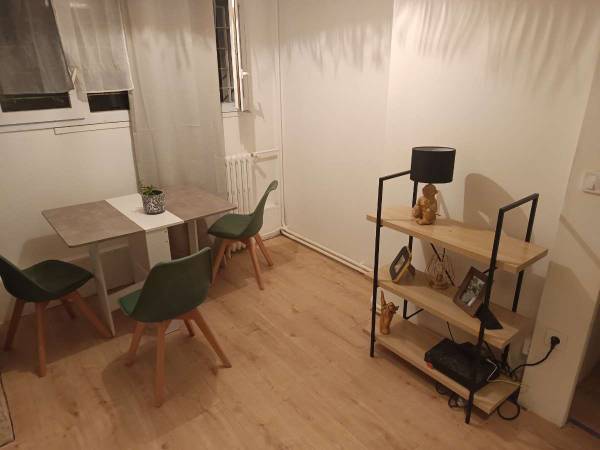 Colocation / Appartement 4 pièces de 63 m², Talence, Rue de Tremeuge / Photo 2