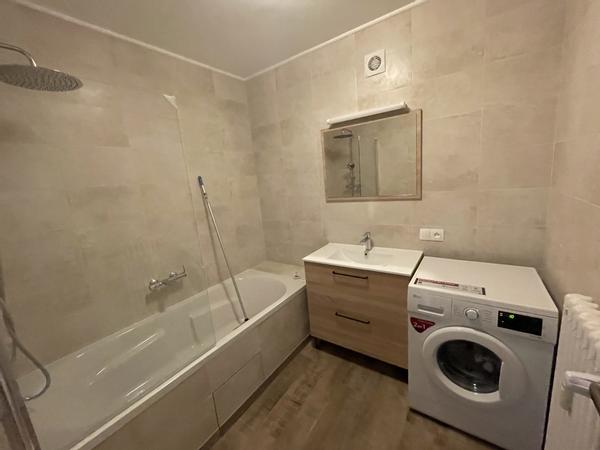 Colocation / Appartement 4 pièces de 94 m², Metz, Avenue de Strasbourg / Photo 2
