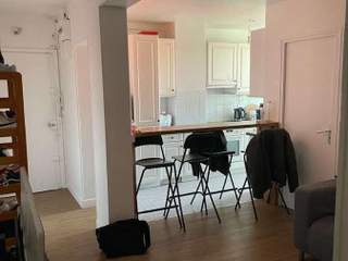 Rental / 5-bedroom flat · 74 m², Le Kremlin-Bicêtre, Avenue de Fontainebleau