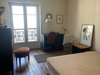 Chambre chez l'habitant / Appartement 4 pièces de 100 m², Paris, Boulevard Voltaire