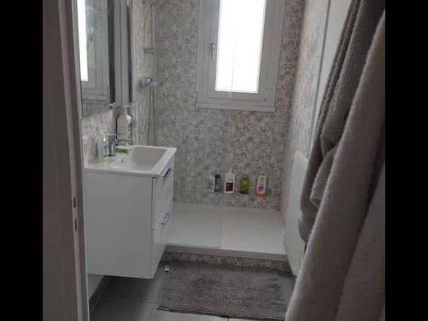 Colocation / Appartement 4 pièces de 68 m², Lyon, Boulevard Pinel / Photo 2