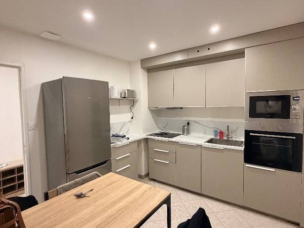 Colocation / Appartement 4 pièces de 60 m², Villeurbanne, Rue Frédéric Fays / Photo 2