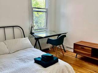 Habitación para estudiantes / 4 rooms duplex · 100 m², Montréal, Rue Fortune