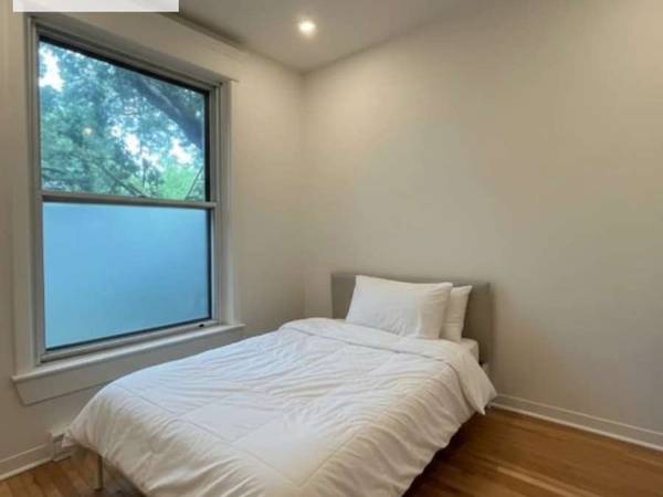 Coliving / Appartement 5 pièces de 60 m², Montréal, Avenue de Lorimier / Photo 2