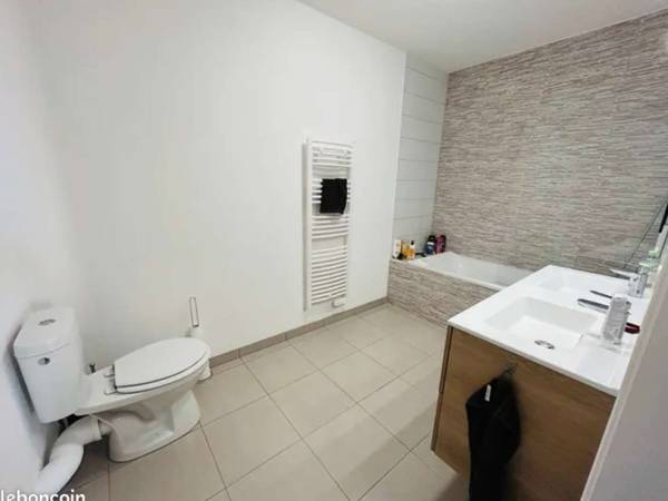 Colocation / Appartement 4 pièces de 86 m², Colmar, Avenue du Général de Gaulle / Photo 5