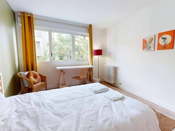 Coliving / Appartement 4 pièces de 96 m², Paris, Rue Didot / Photo 2