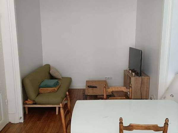 Sous-location / Appartement 5 pièces de 76 m², Lyon, Rue Cuvier / Photo 2
