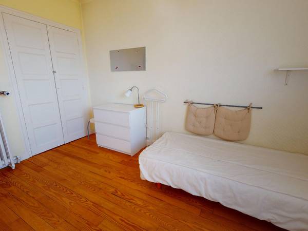 Colocation / Appartement 4 pièces de 77 m², Dijon, Boulevard Mansart / Photo 2