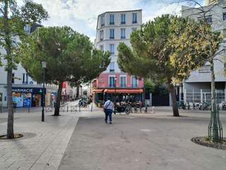 Homestay / 4-bedroom apartment building · 15 m², Paris, Rue des Vignoles