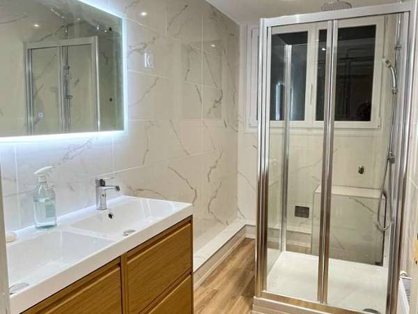Colocation / Appartement 5 pièces de 94 m², Troyes, Rue Raymond Poincare / Photo 6