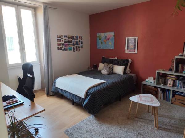 Colocation / Maison 5 pièces de 120 m², Pélissanne, Rue Carnot / Photo 9