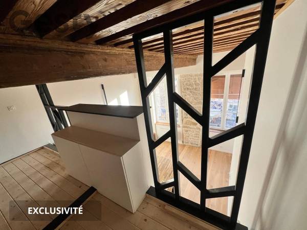 Location / Appartement 2 pièces de 29 m², Lyon, Place de la Croix-Rousse / Photo 16