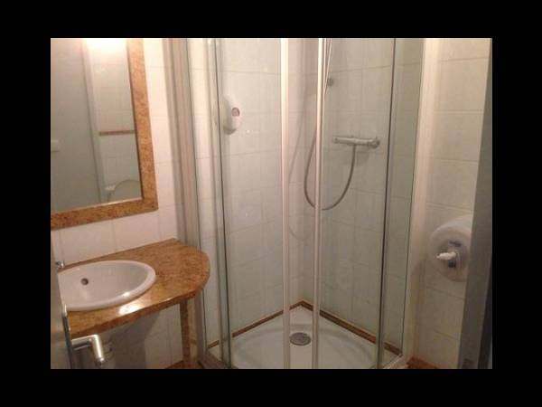 Location / Résidence 1 pièce de 36 m², Saint-Étienne, 33 Allée Chantegrillet / Photo 26