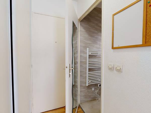 Location / Appartement 1 pièce de 21 m², Lyon, Rue Eugène Pons / Photo 2