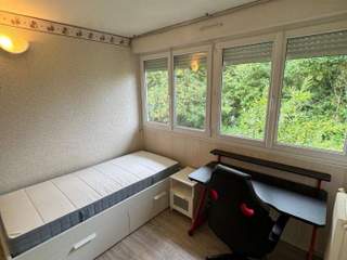 Chambre pour étudiant / Maison 5 pièces de 100 m², Cergy, Les Plants Bruns