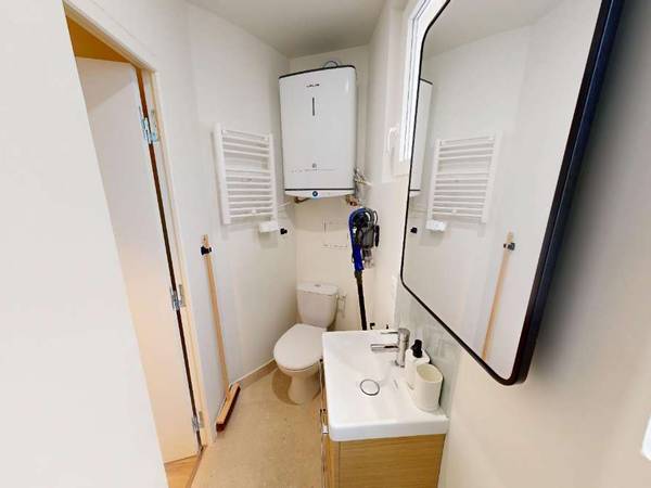 Sous-location / Appartement 2 pièces de 14 m², Paris, Rue Lally-Tollendal / Photo 12