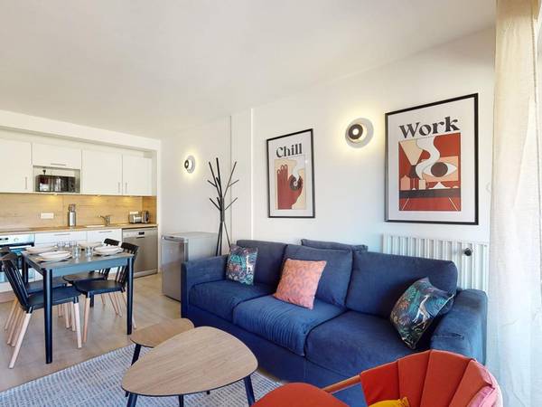 Colocation / Appartement 4 pièces de 66 m², Marseille, 16 Place de Strasbourg, / Photo 2