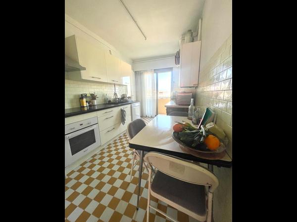Colocation / Appartement 4 pièces de 73 m², Antibes, Route de Nice / Photo 22