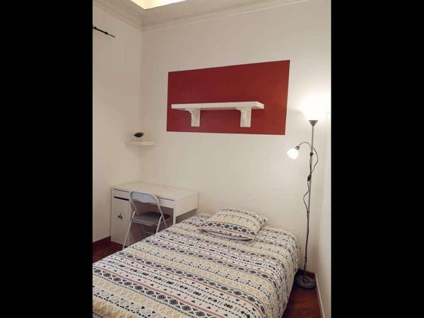 Colocation / Appartement 4 pièces de 65 m², Nice, Rue Marceau / Photo 2