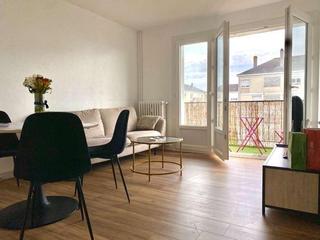 Colocation / Appartement 4 pièces de 70 m², Angers, Rue des Ormeaux