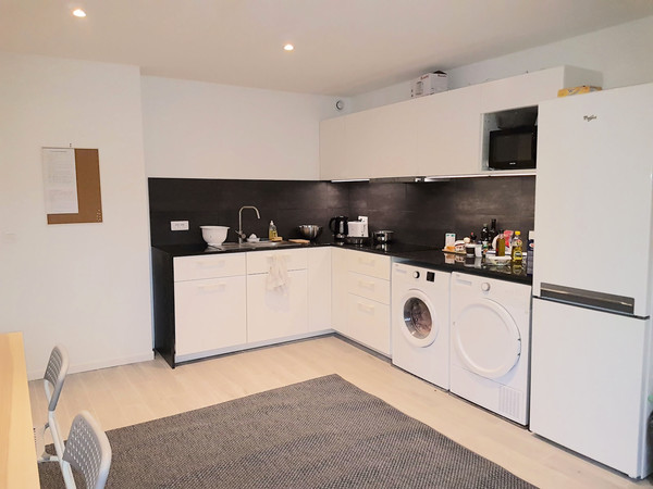 Colocation / Appartement 6 pièces de 110 m², Guyancourt, Place de la Fraternité / Photo 5