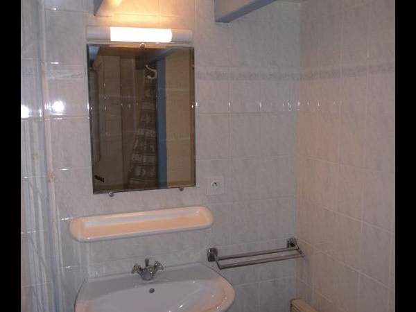 Location / Appartement 1 pièce, Laval / Photo 6